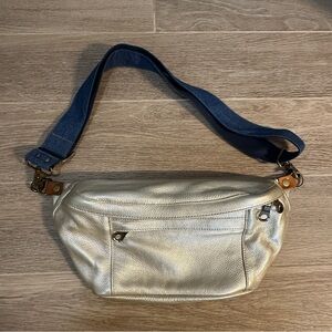 Parker Thatch Cross Your Heart Leather Sling Bag